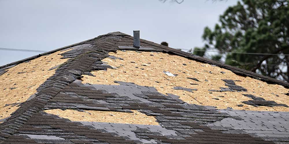 Roof Repair or Roof Replacement How to Make the Right Choice 1 storm damage repair